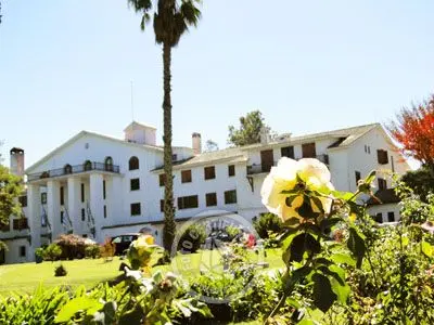 Cafetería El Estribo - Cafetería del Hotel Nirvana Colonia