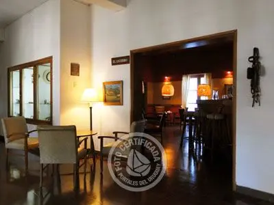 El Estribo - Cafetería del Hotel Nirvana