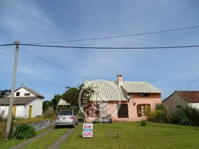 Cabin Octubre. Aguas Dulces