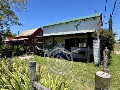 Cabin Decir Amigos Valizas