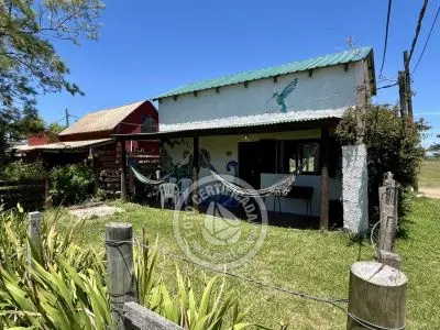 Cabin Decir Amigos Valizas