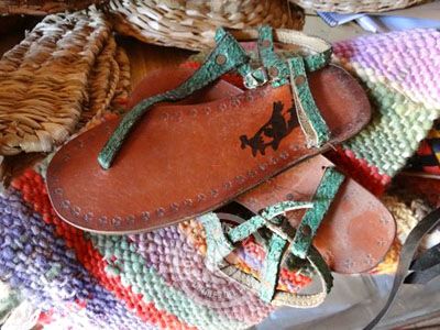 Handicrafts Teresa Valizas