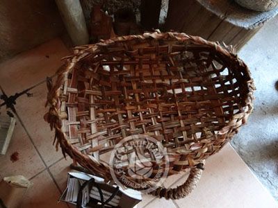 Handicrafts Teresa Valizas