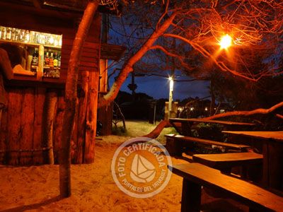 Pub La Casita del Arbol Valizas