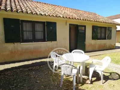 Apartamento Hotel Parque Oceánico - Apto en anexo	 La Coronilla