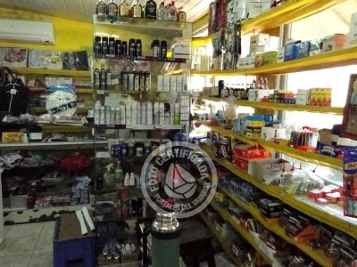 Supermercado, mercado e suprimentos Dafael La Coronilla