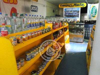 Construction and Maintenance Ferretería y Veterinaria La Coronilla La Coronilla