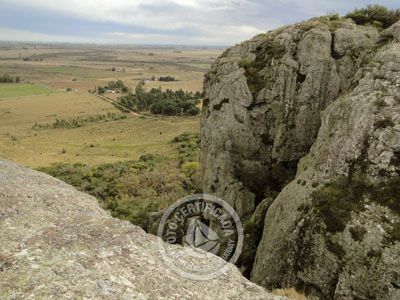 Outdoor activities Cerro Arequita - Bosque de Ombúes Villa Serrana