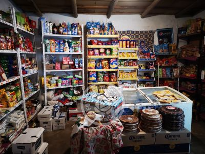 Supermarkets markets and supplies La Cabina Villa Serrana