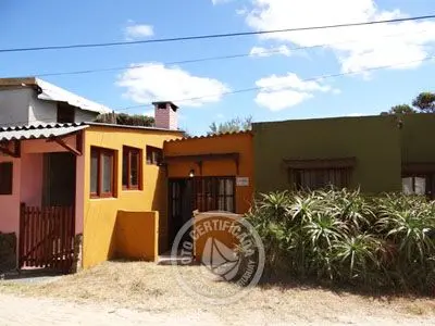 La Perla y Los Corchos