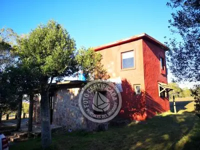 House El Guitarrero Villa Serrana