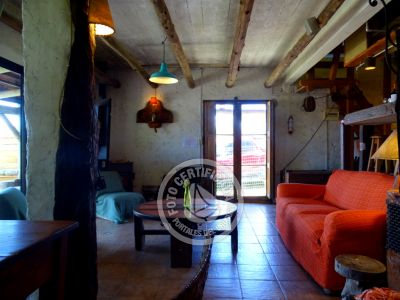 House El Guitarrero Villa Serrana