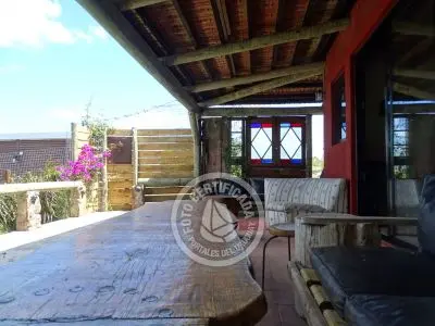 House El Guitarrero Villa Serrana