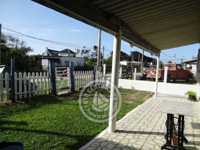 Cabaña Lo de Hugo Valizas .- Foto del 6/11/14, 16:44