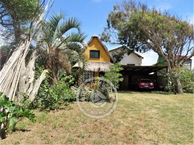 Cabana Los Bisnietos Aguas Dulces