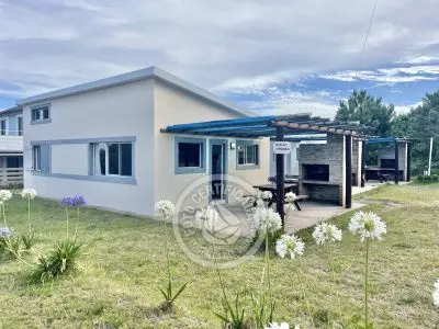 Las Santas Diablas - 1