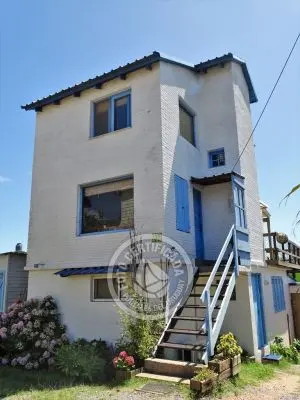Casa Luz interior. Punta del Diablo