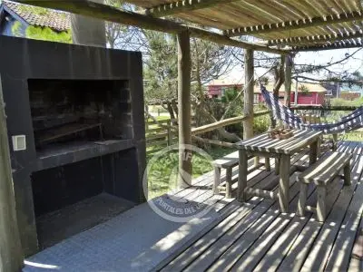 Cabin Las Negras - 2 plantas Punta del Diablo