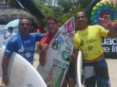 Escuela de Surf La Pedrera SurfCamp La Pedrera