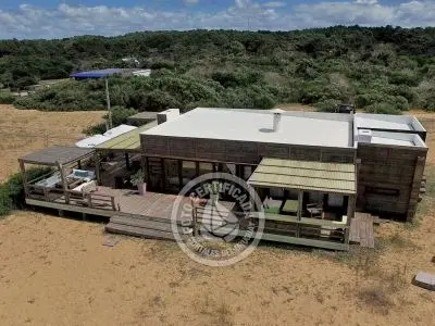 Inn Chez Silvia Suite Bistro & Cabañas Oceanía del Polonio