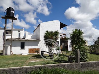 Complejo Leopoldina  Valizas .- Foto del 1/2/16, 11:36