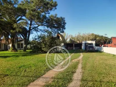 Cabaña Nenito Rodriguez La Coronilla