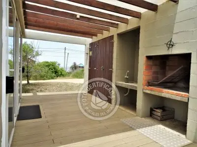 Casa Rosa de la Viuda - Casa A Punta del Diablo