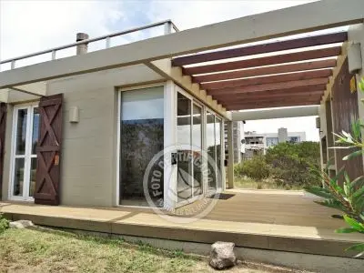 House Rosa de la Viuda - Casa B Punta del Diablo