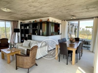 Santa Maria de Las Arenas - Portal del Diablo