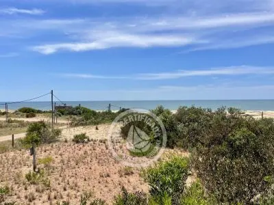 Santa Maria de Las Arenas - Portal del Diablo
