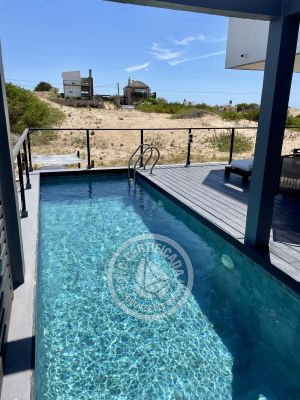 Santa Maria de Las Arenas - Portal del Diablo