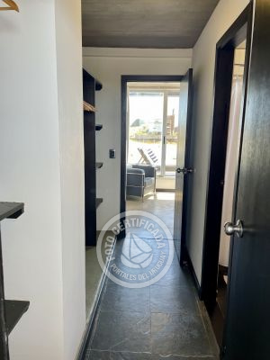 Santa Maria de Las Arenas - Portal del Diablo