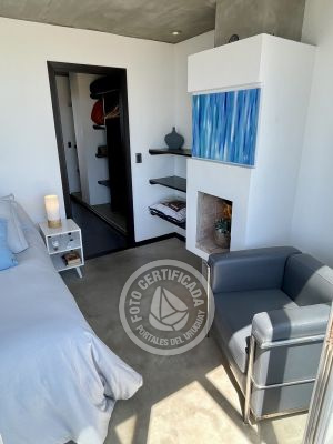 Santa Maria de Las Arenas - Portal del Diablo