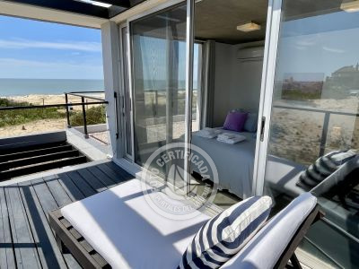 Santa Maria de Las Arenas - Portal del Diablo