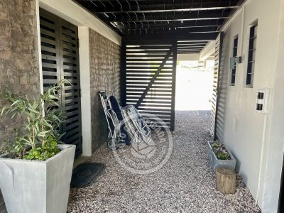 Santa Maria de Las Arenas - Portal del Diablo