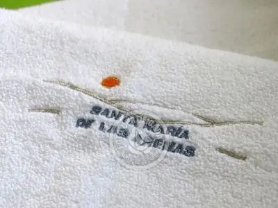 Santa Maria de Las Arenas - Portal del Diablo