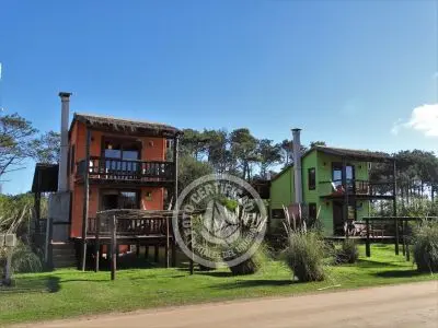 Apple y Cartufa - Punta del Diablo