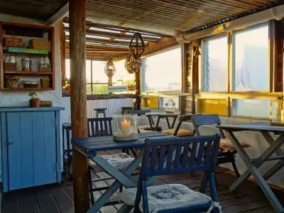 Habitación Ballenas: Doble superior vista mar - Carmela Cabo Polonio