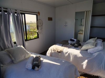 Habitación Corvinas: Triple superior vista faro y dunas - Carmela Cabo Polonio