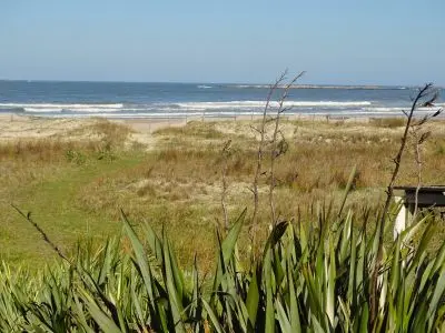 Room Corvinas: Triple superior vista faro y dunas - Carmela Cabo Polonio
