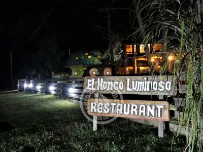 Restaurante El Hongo Luminoso Punta del Diablo