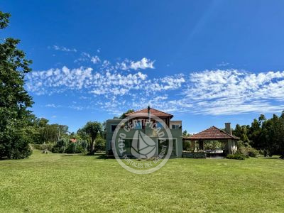 House La Escondida  Bella Vista