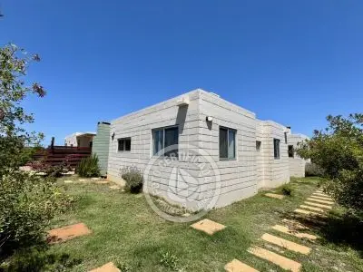 Casa Corumbá La Paloma