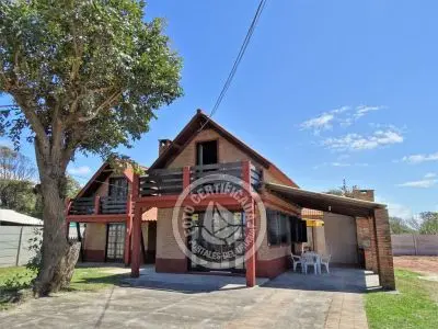 Cabañas Barra Linda -Barra de Chuy