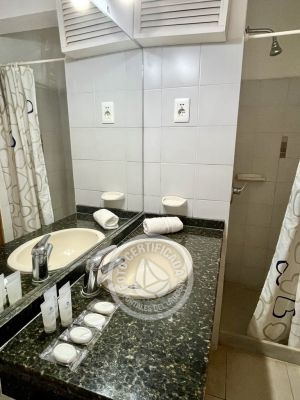 Room Habitación Familiar La Paloma