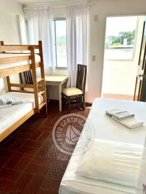 Room Habitación Familiar La Paloma