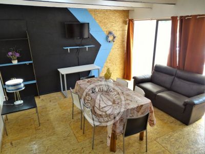 Apartamento con piscinas 5p - Punta Colorada