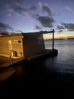 Lugares Un hotel flotante en Laguna Garzón para respirar paz y naturaleza Rocha
