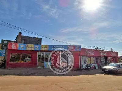 Supermercado, mercado e suprimentos Autoservice Sandra 1 Punta del Diablo