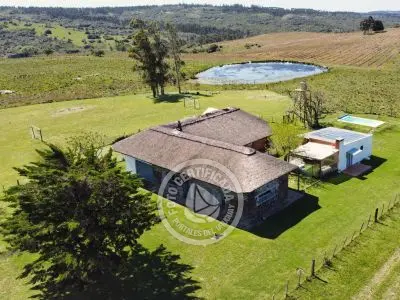 El Relincho - Casa de Campo en Carapé